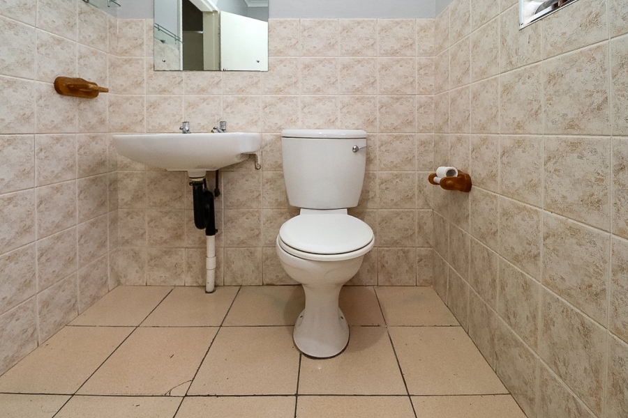 2 Bedroom Property for Sale in Flamwood North West